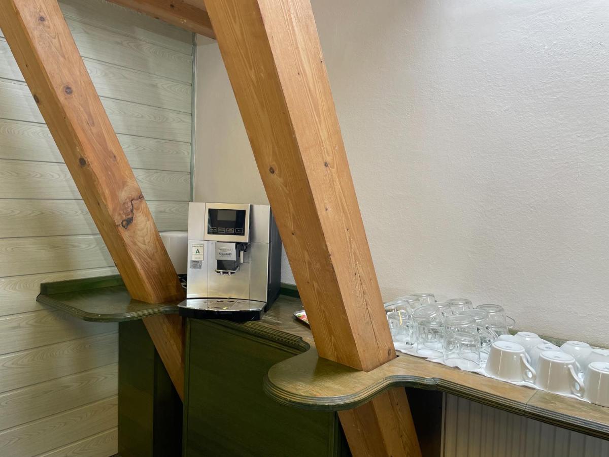 Hotel Colchi Uničov エクステリア 写真